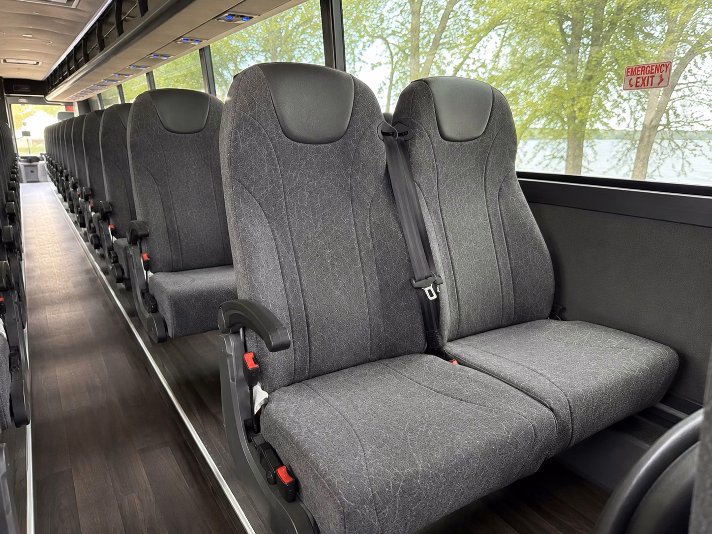 shuttle your wedding guests between westminster hotels and your venue without the stress